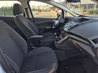 Voertuigafbeelding 13