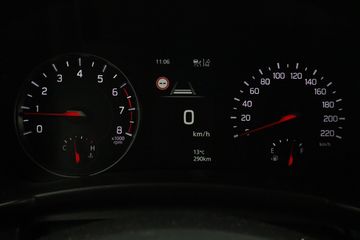 Voertuigafbeelding 6