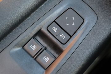 Voertuigafbeelding 4