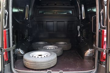 Voertuigafbeelding 43