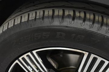 Voertuigafbeelding 10