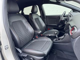 Voertuigafbeelding 38