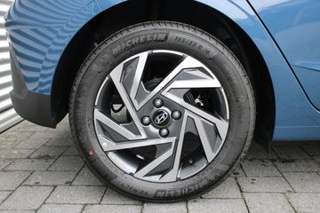 Voertuigafbeelding 13