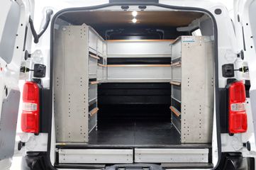 Voertuigafbeelding 4