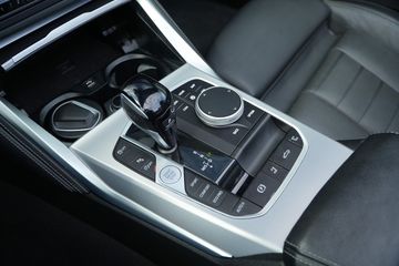 Voertuigafbeelding 18