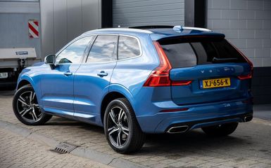 Voertuigafbeelding 3