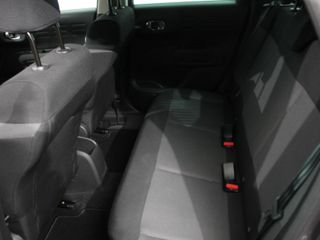 Voertuigafbeelding 29