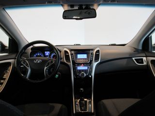 Voertuigafbeelding 12