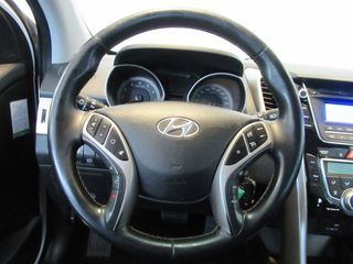 Voertuigafbeelding 16