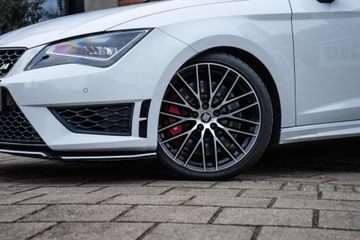 Voertuigafbeelding 6