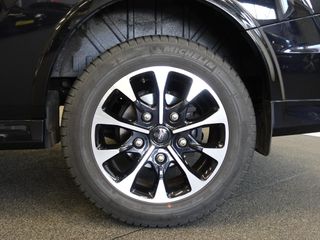 Voertuigafbeelding 7