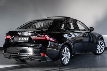 Voertuigafbeelding 3