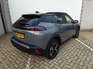 Voertuigafbeelding 8