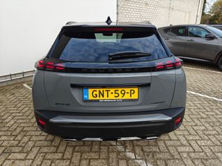 Voertuigafbeelding 9