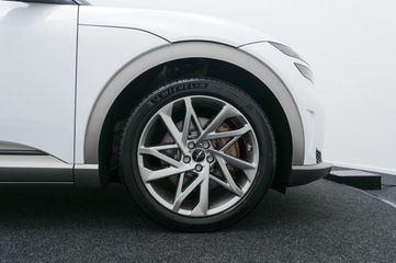 Voertuigafbeelding 8