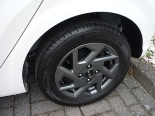 Voertuigafbeelding 7