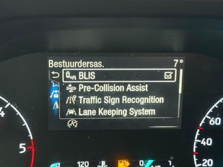 Voertuigafbeelding 16