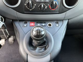 Voertuigafbeelding 29