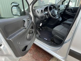 Voertuigafbeelding 4