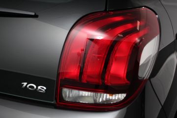 Voertuigafbeelding 14