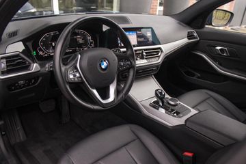 Voertuigafbeelding 12