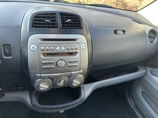 Voertuigafbeelding 13