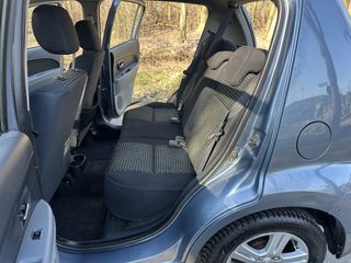 Voertuigafbeelding 38