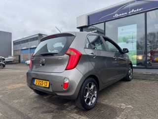 Voertuigafbeelding 17