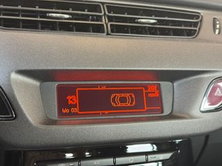 Voertuigafbeelding 22