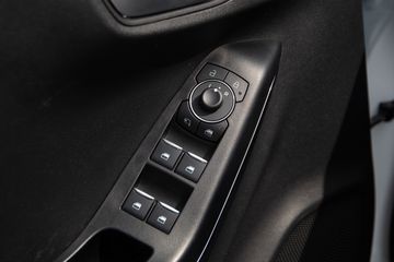 Voertuigafbeelding 44