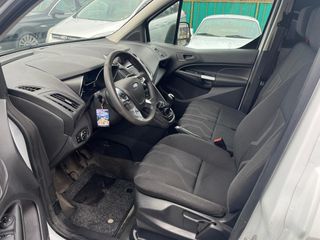 Voertuigafbeelding 8