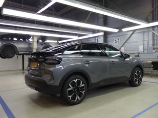 Voertuigafbeelding 2