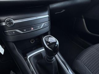 Voertuigafbeelding 17