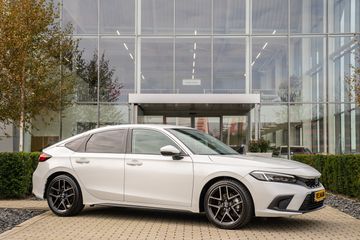 Voertuigafbeelding 24