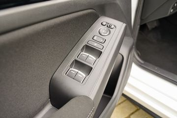 Voertuigafbeelding 35