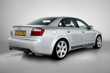 Voertuigafbeelding 11