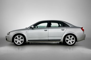 Voertuigafbeelding 3