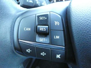 Voertuigafbeelding 35