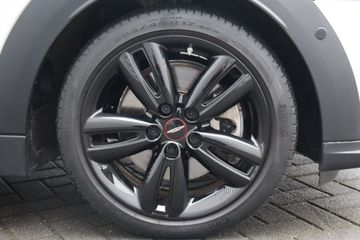 Voertuigafbeelding 19