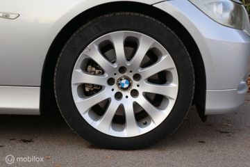 Voertuigafbeelding 28