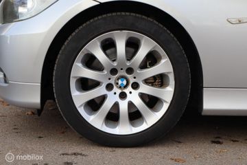 Voertuigafbeelding 29