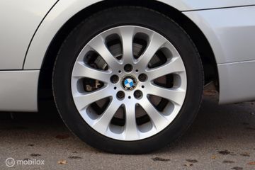 Voertuigafbeelding 30