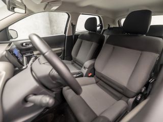 Voertuigafbeelding 12