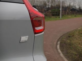 Voertuigafbeelding 12