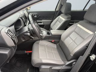 Voertuigafbeelding 12