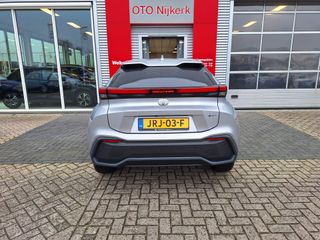 Voertuigafbeelding 7