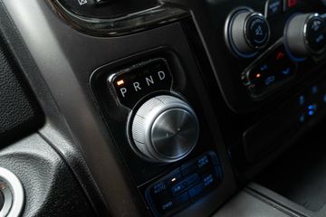 Voertuigafbeelding 16