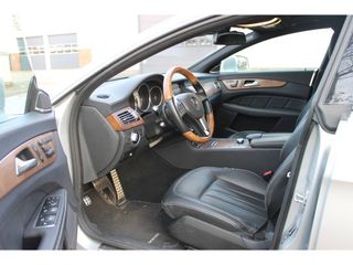 Voertuigafbeelding 6