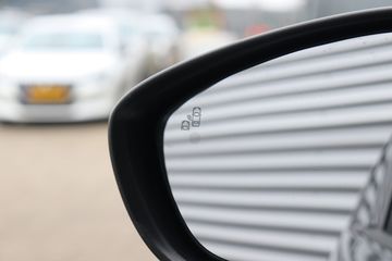 Voertuigafbeelding 13