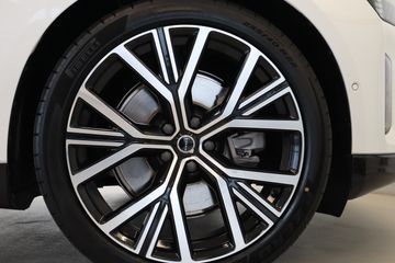 Voertuigafbeelding 6